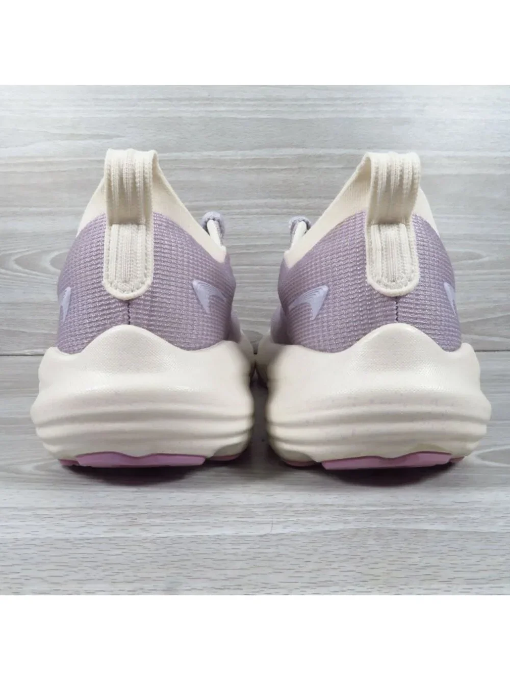 Brooks Glycerin 22 Women's Sz 8.5 Running Shoes Lilac Light Purple 1204341B505